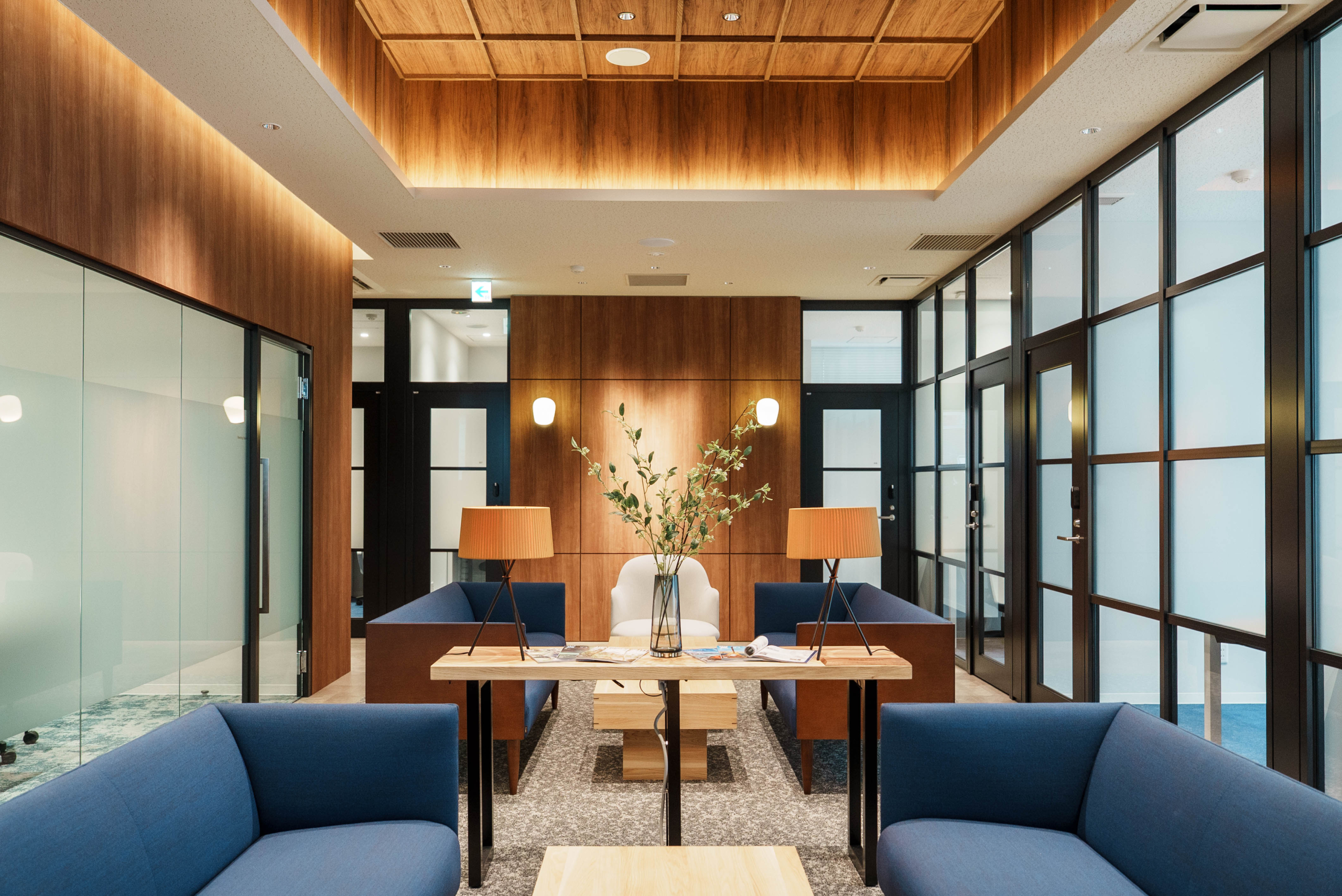 ANA WORK CABIN